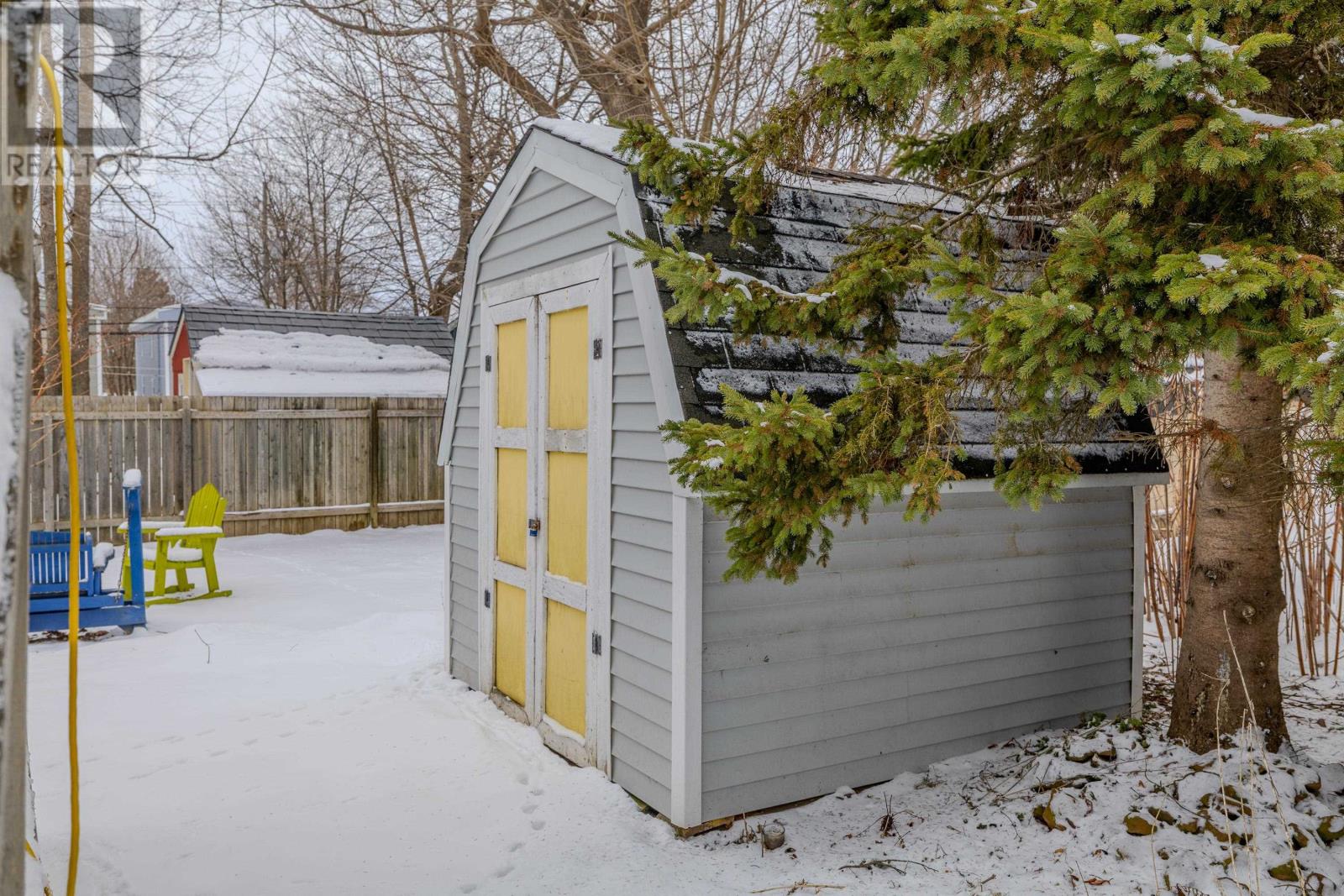 11 & 11A FELLING STREET - 37