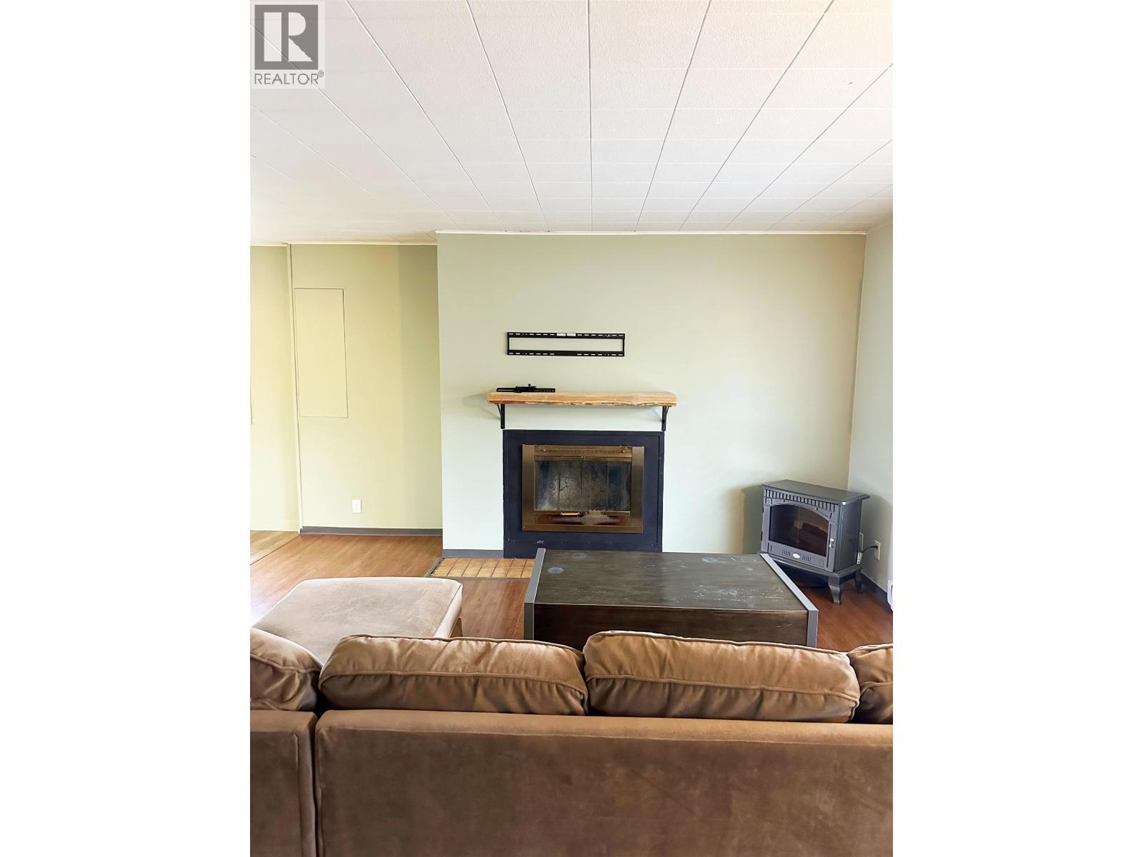 300 8TH Avenue, Burns Lake