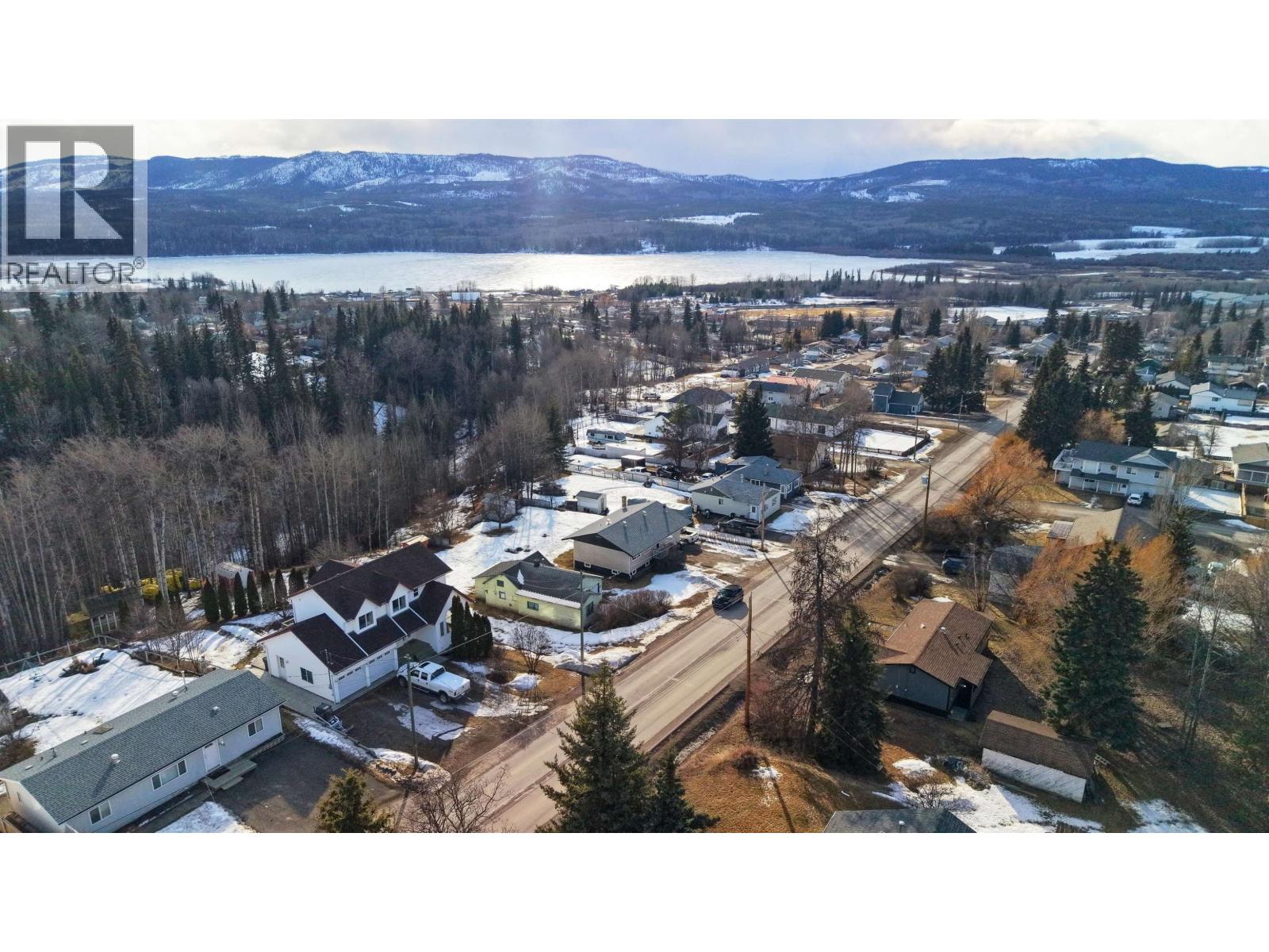 300 8TH Avenue, Burns Lake