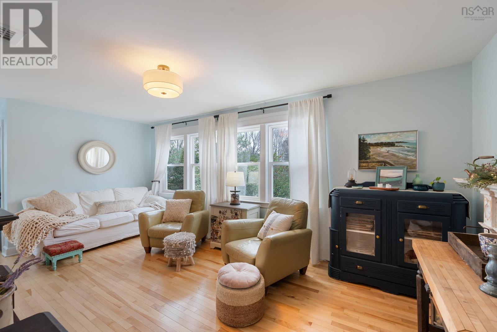 Property 32 of 43 of 3 Reagh Avenue