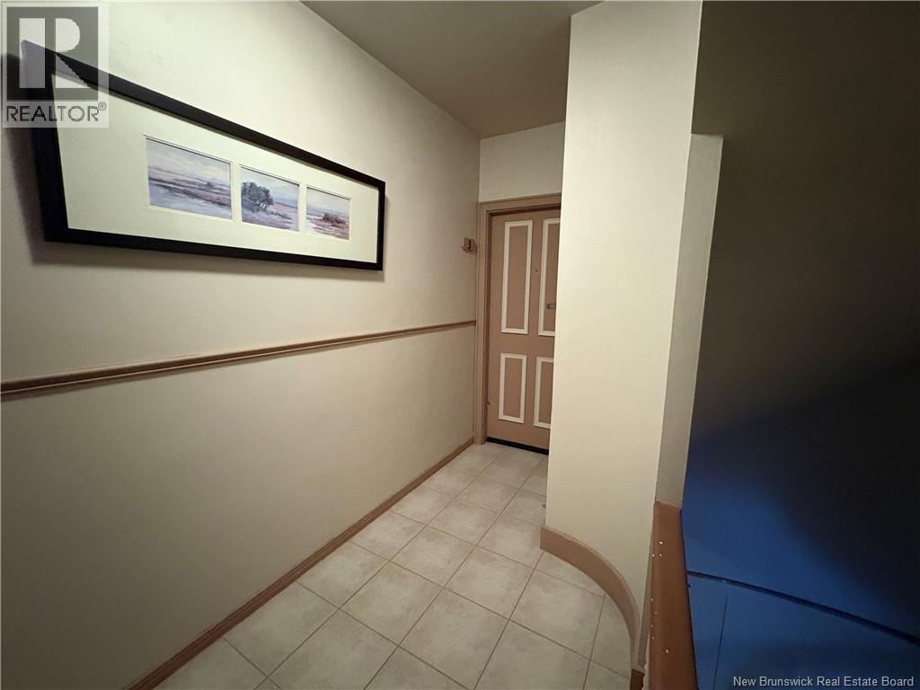 404 Main Street - 8