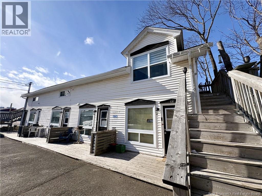 404 Main Street - 12