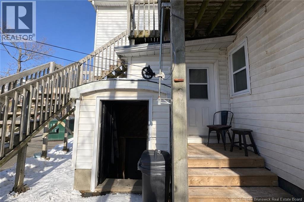 404 Main Street - 30