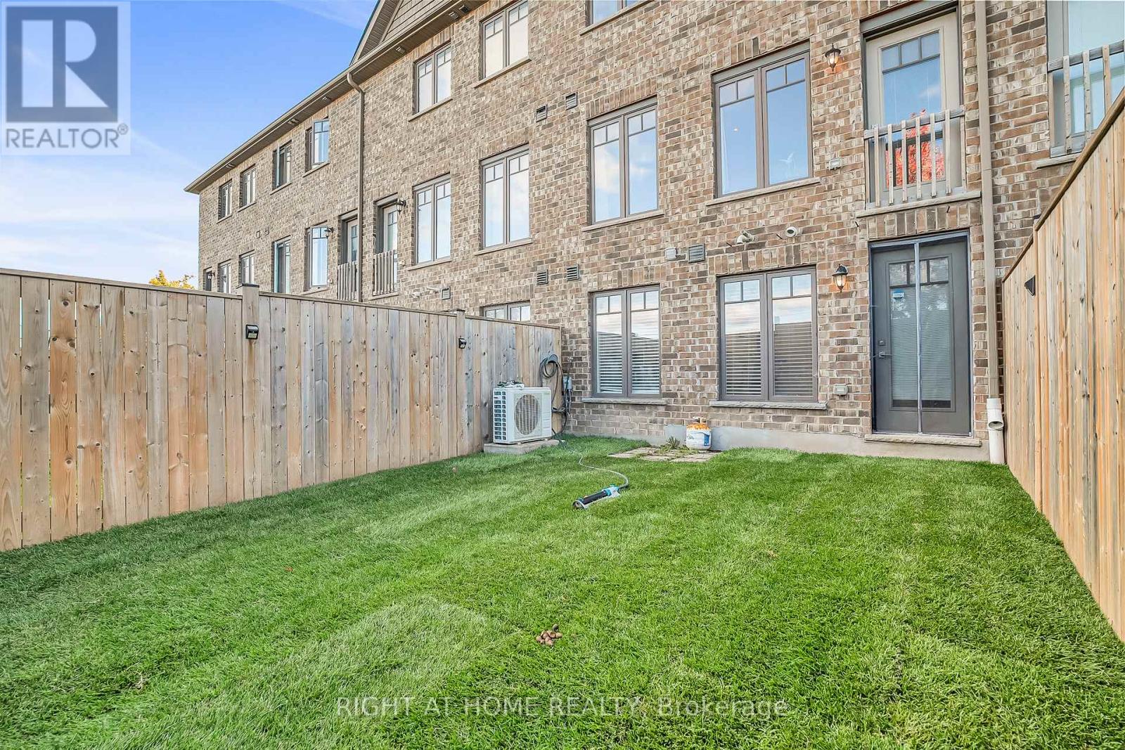 88 WINTERTON COURT N - 37