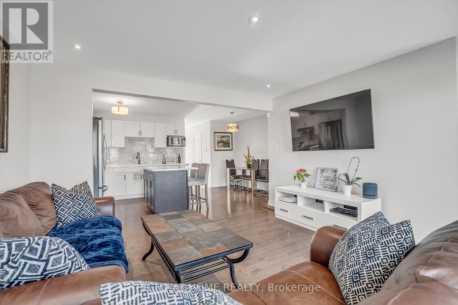 88 WINTERTON COURT N - 9