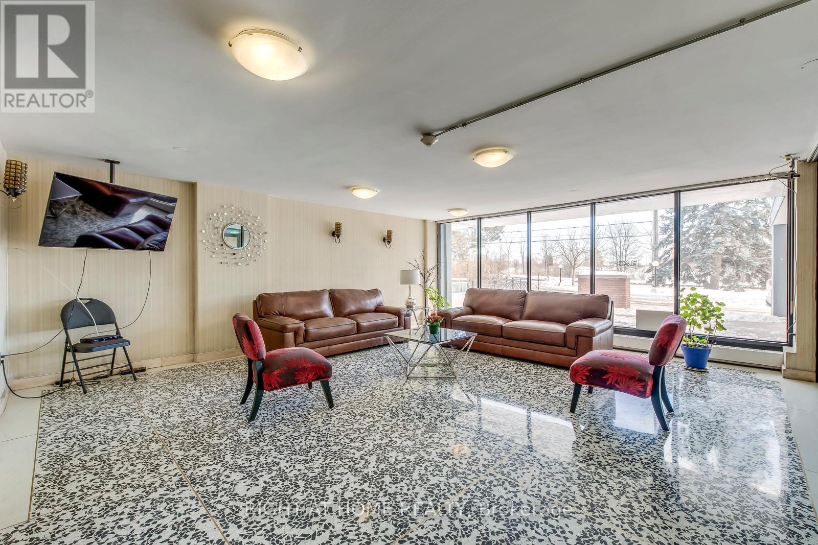 #103 3460 KEELE STREET - 3