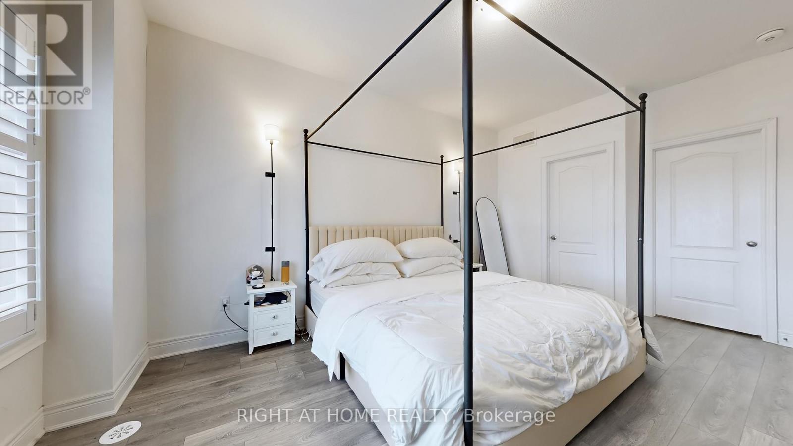 1423 CLARRIAGE COURT - 14