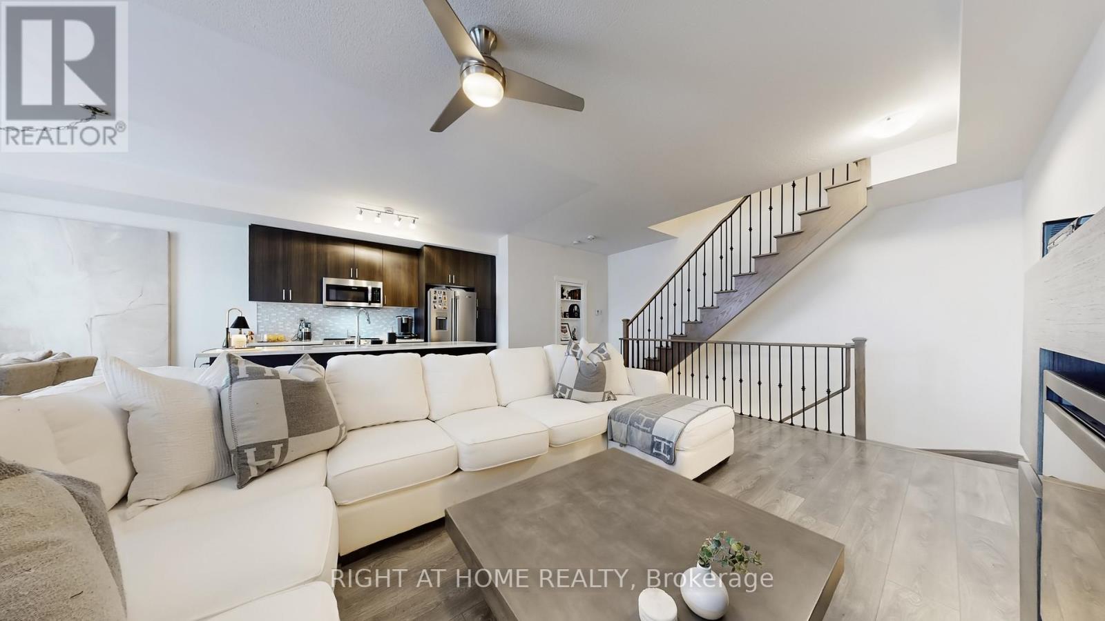 1423 CLARRIAGE COURT - 6