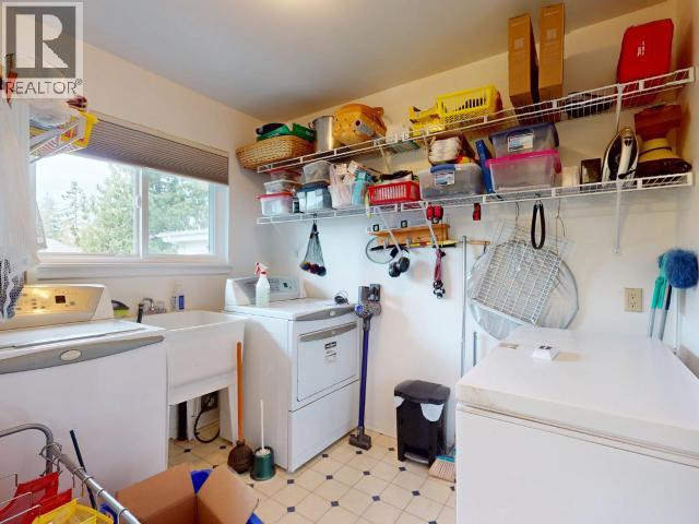 7023 TAHSIS STREET - 23
