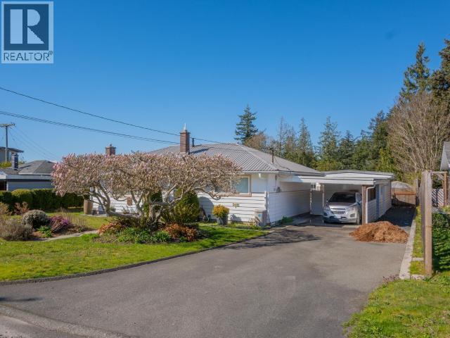 7023 TAHSIS STREET - 26