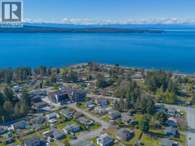 7023 TAHSIS STREET - 36