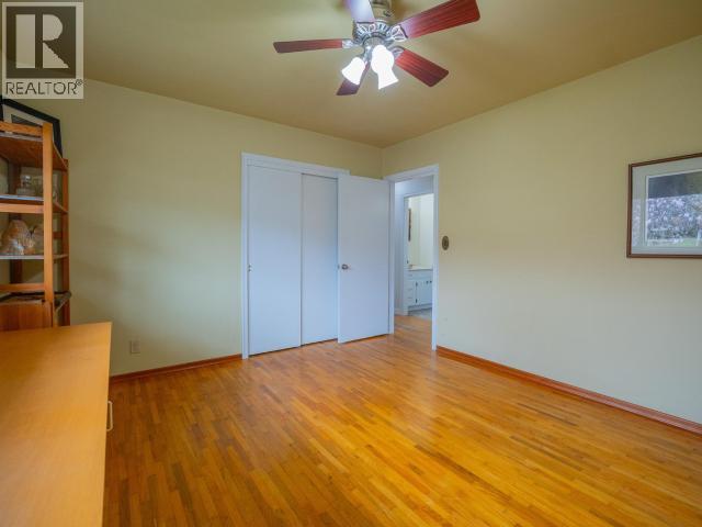 7023 TAHSIS STREET - 8