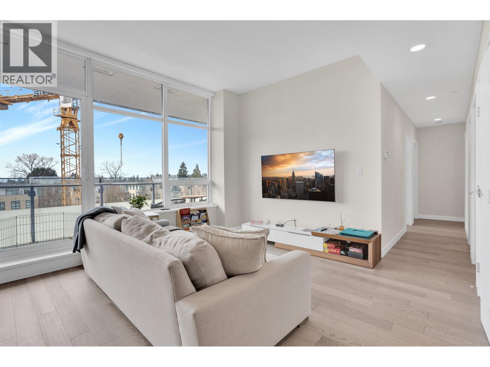 505 5033 CAMBIE Street - photo 2