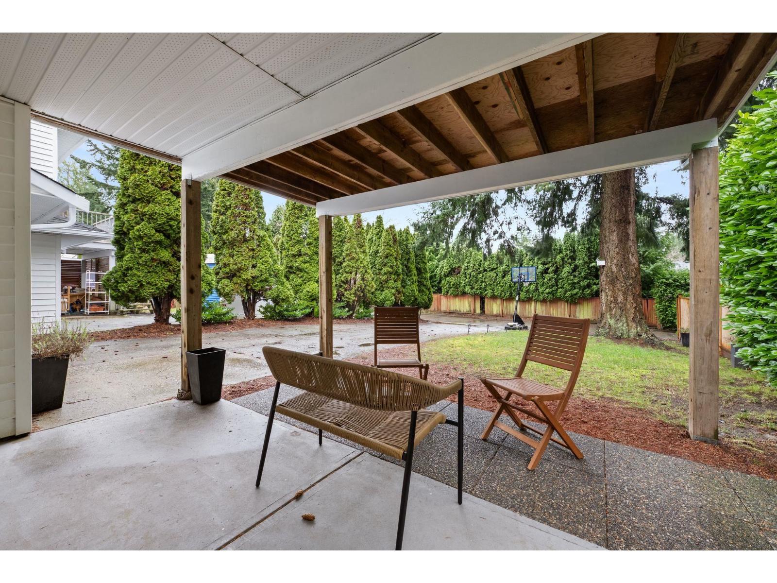 13482 16 AVENUE, Surrey