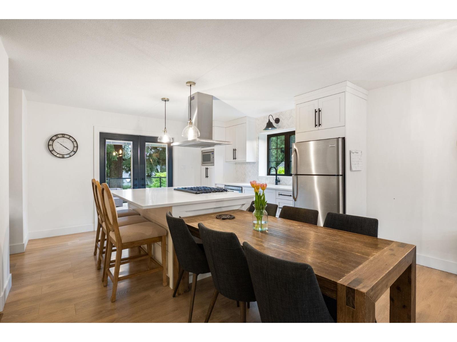 13482 16 AVENUE, Surrey