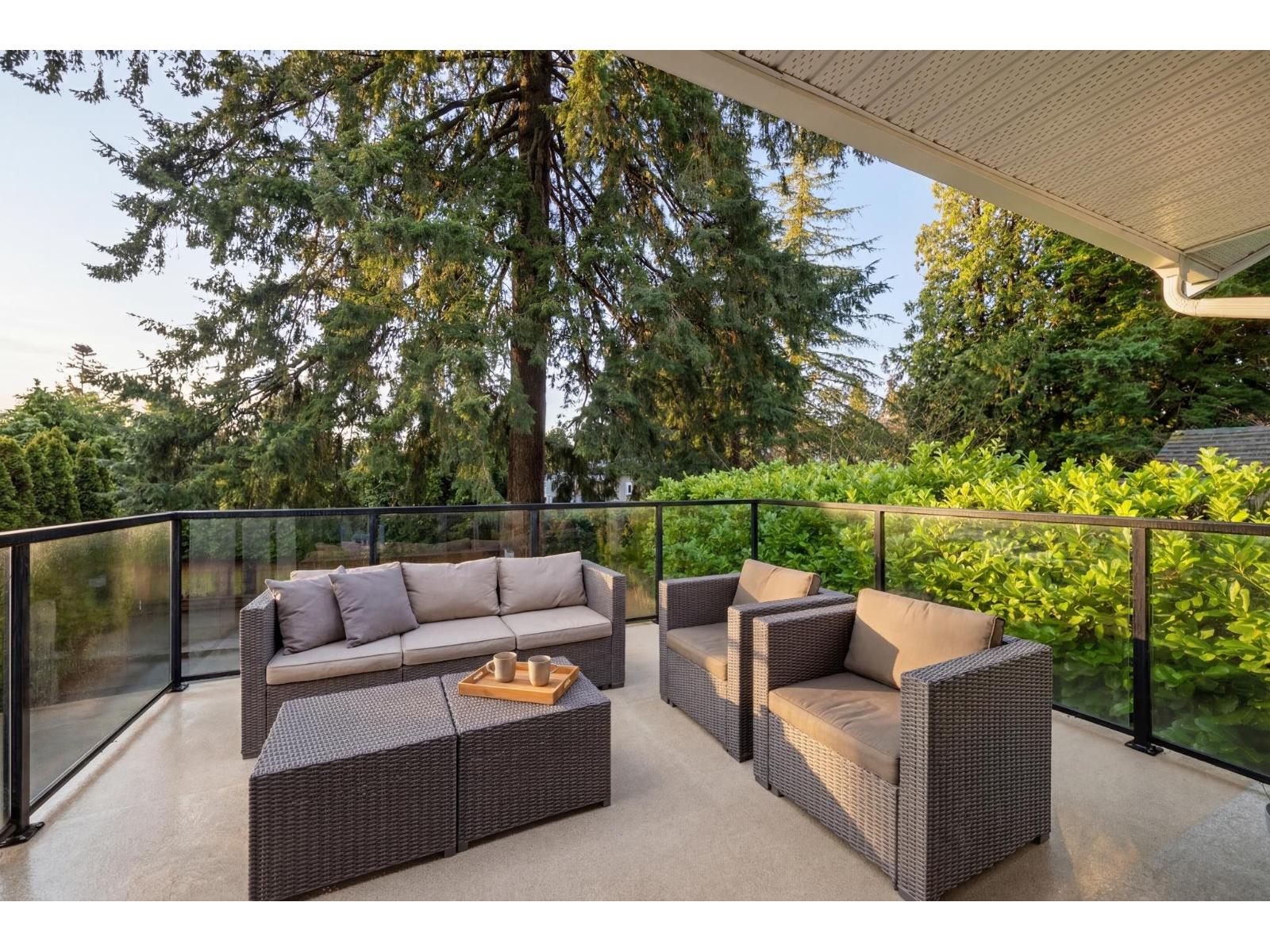 13482 16 AVENUE, Surrey