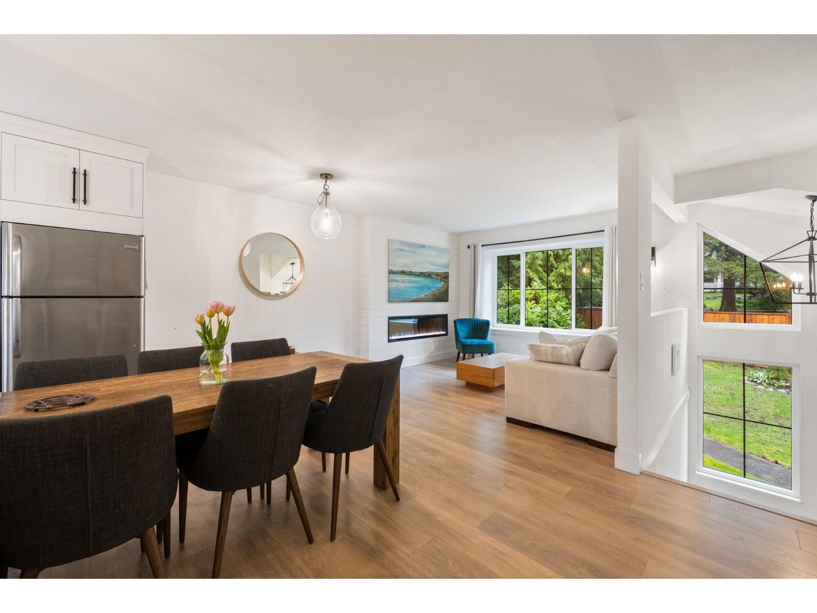 13482 16 AVENUE, Surrey