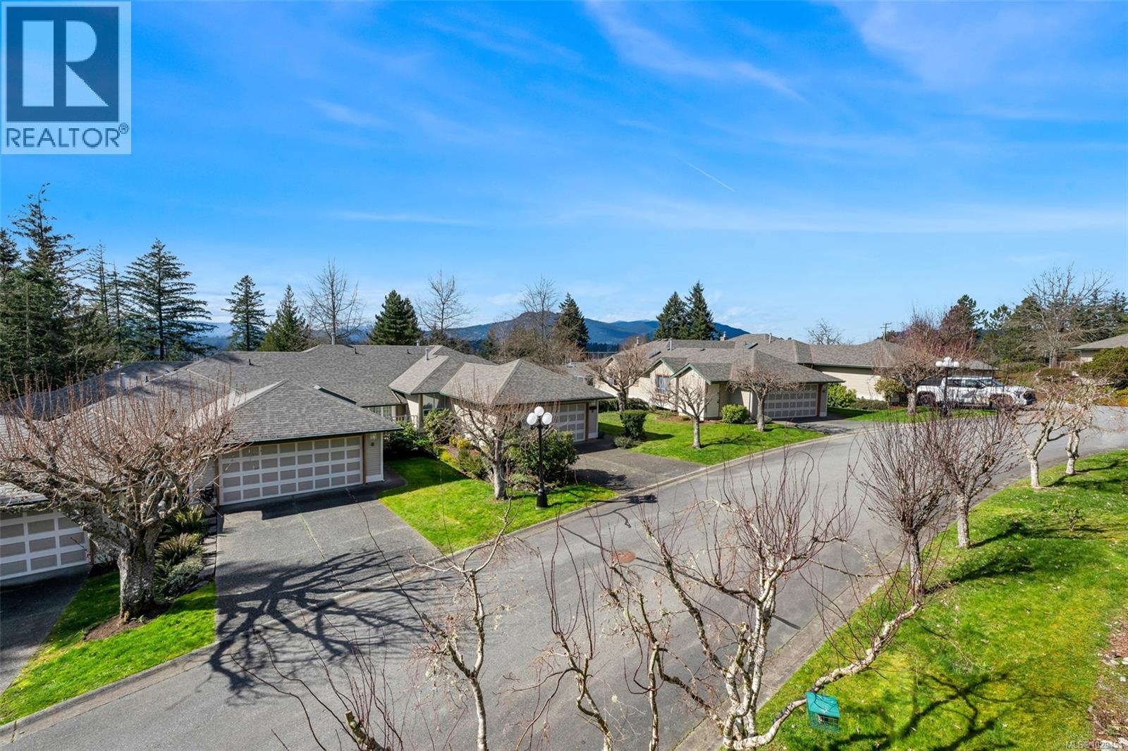 #5 6000 ST. ANN'S DR - 10