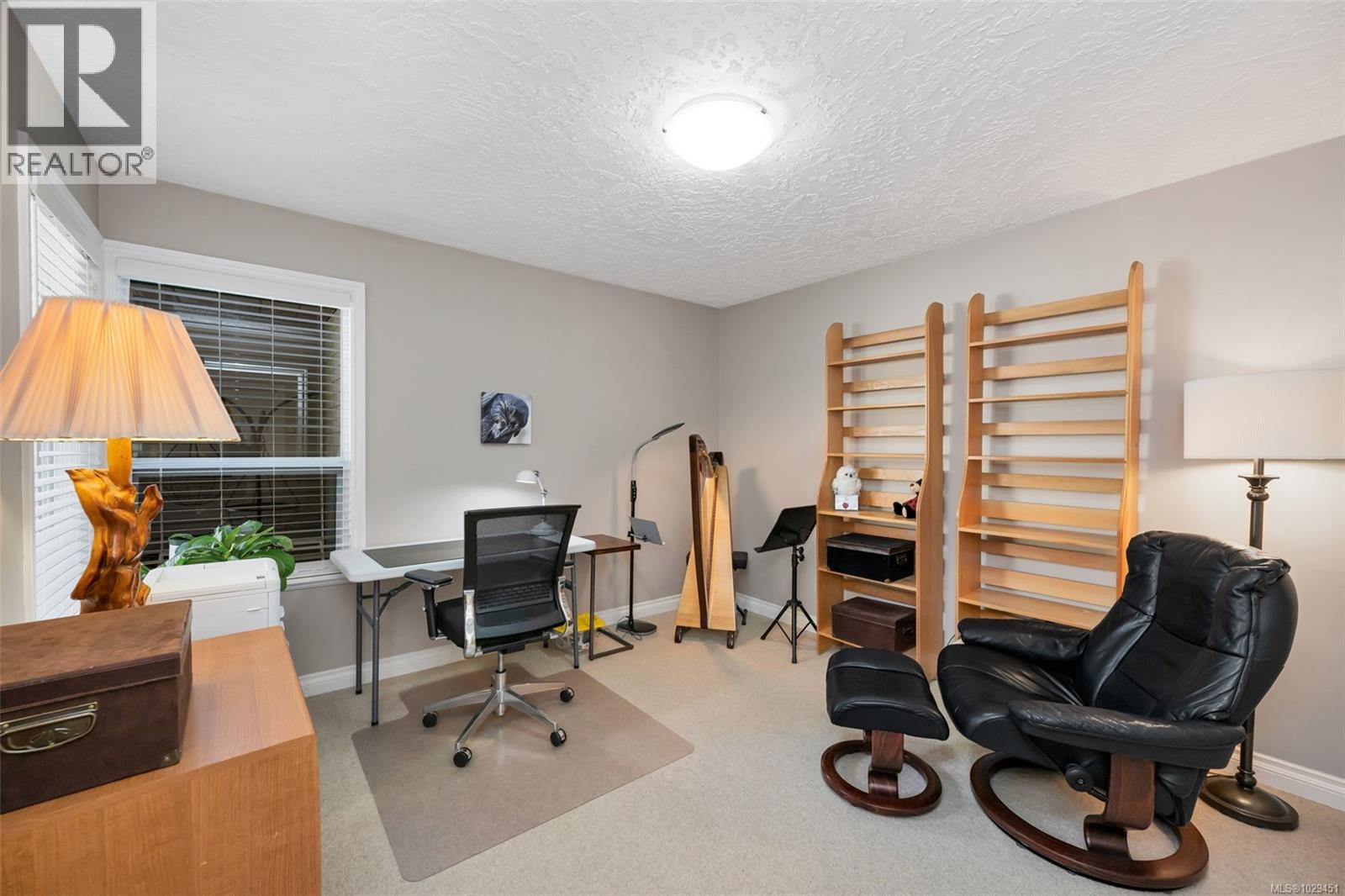 #5 6000 ST. ANN'S DR - 18