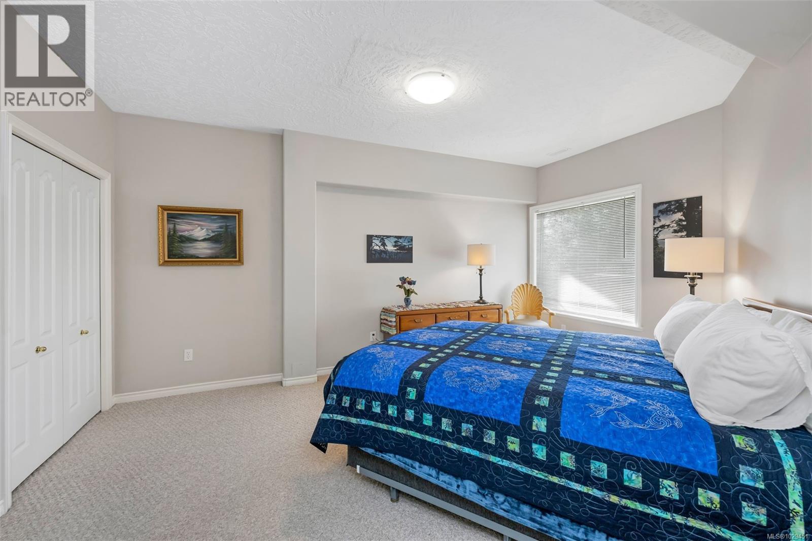 #5 6000 ST. ANN'S DR - 24