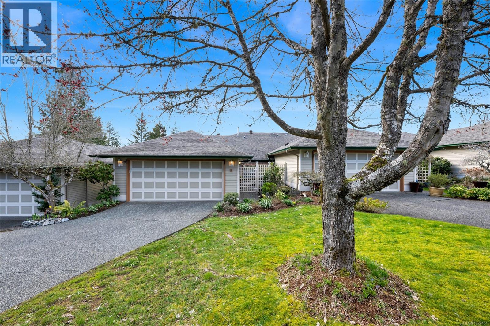 #5 6000 ST. ANN'S DR - 34