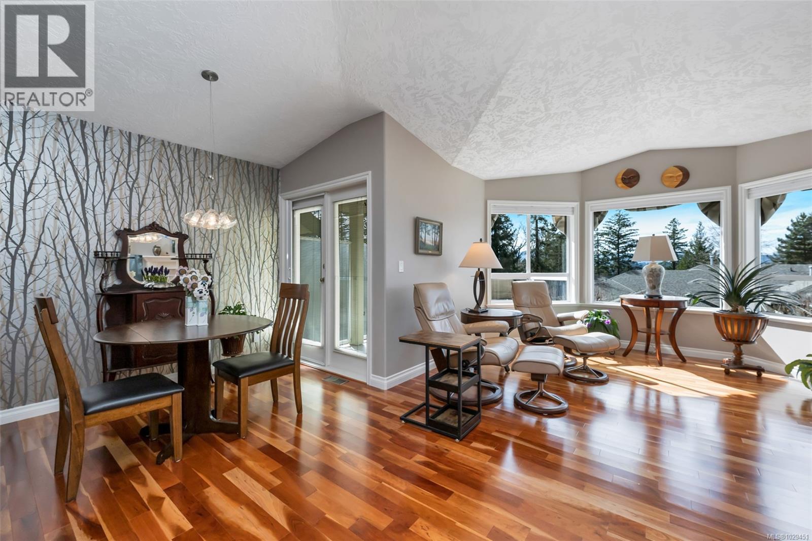 #5 6000 ST. ANN'S DR - 9