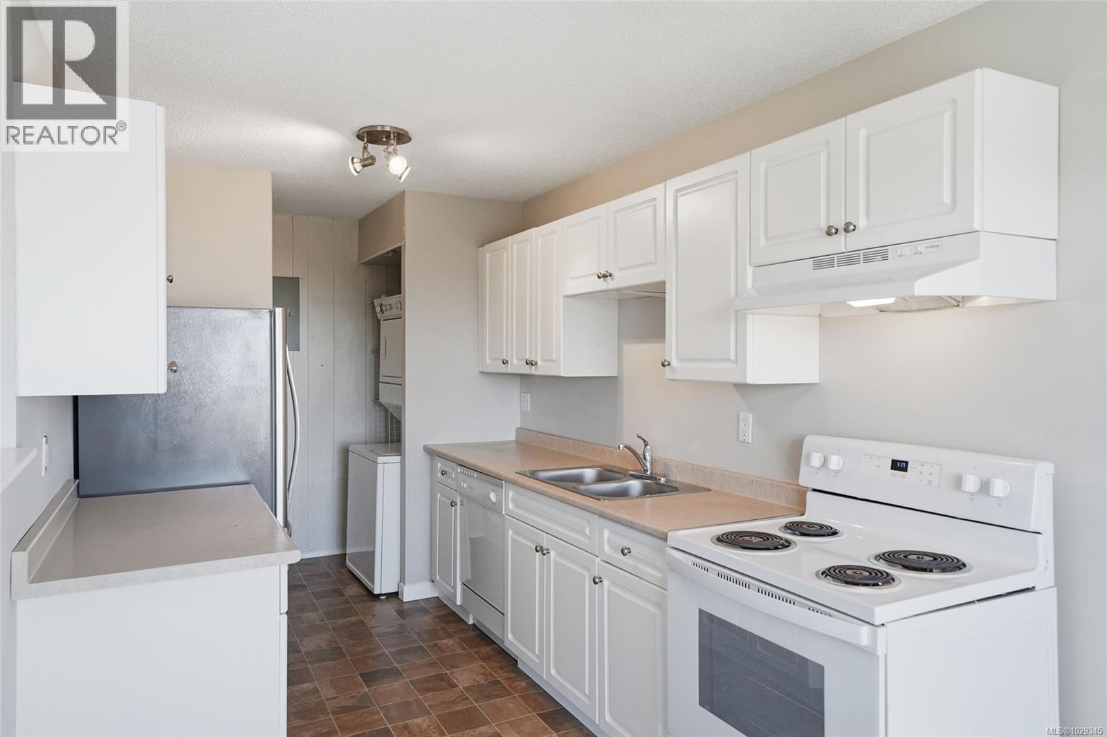 #208A 6231 BLUEBACK RD - Image 3