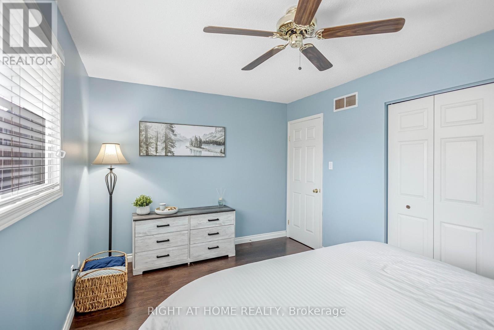 8 BRANTDALE AVENUE - 14