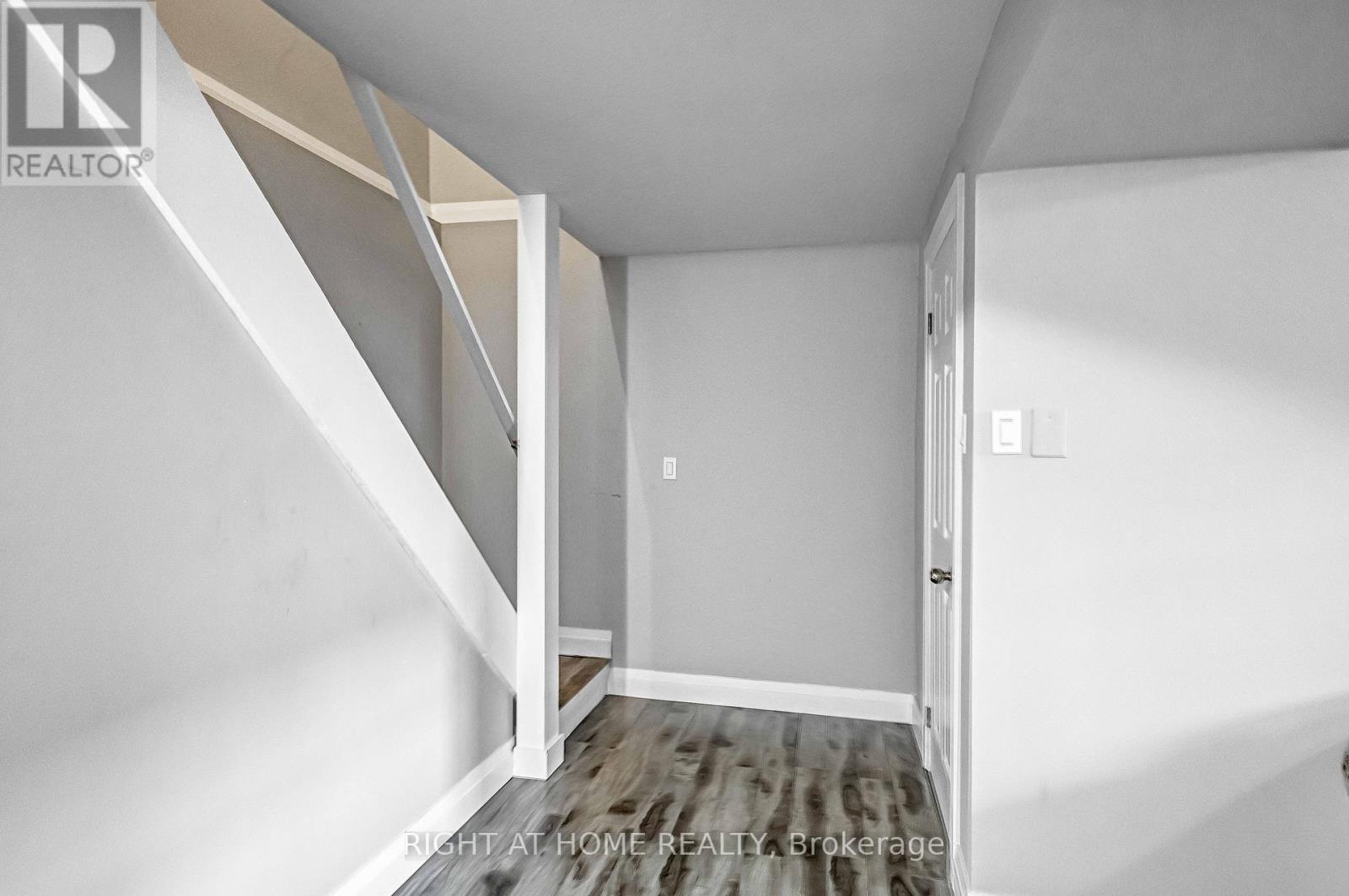 8 BRANTDALE AVENUE - 18