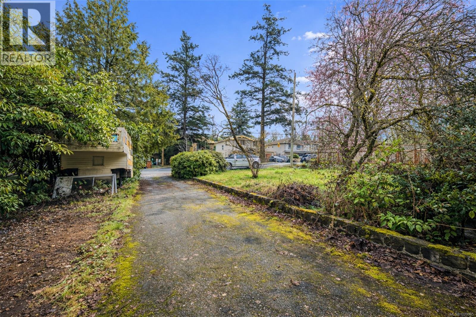  4050 Grange Road, Saanich