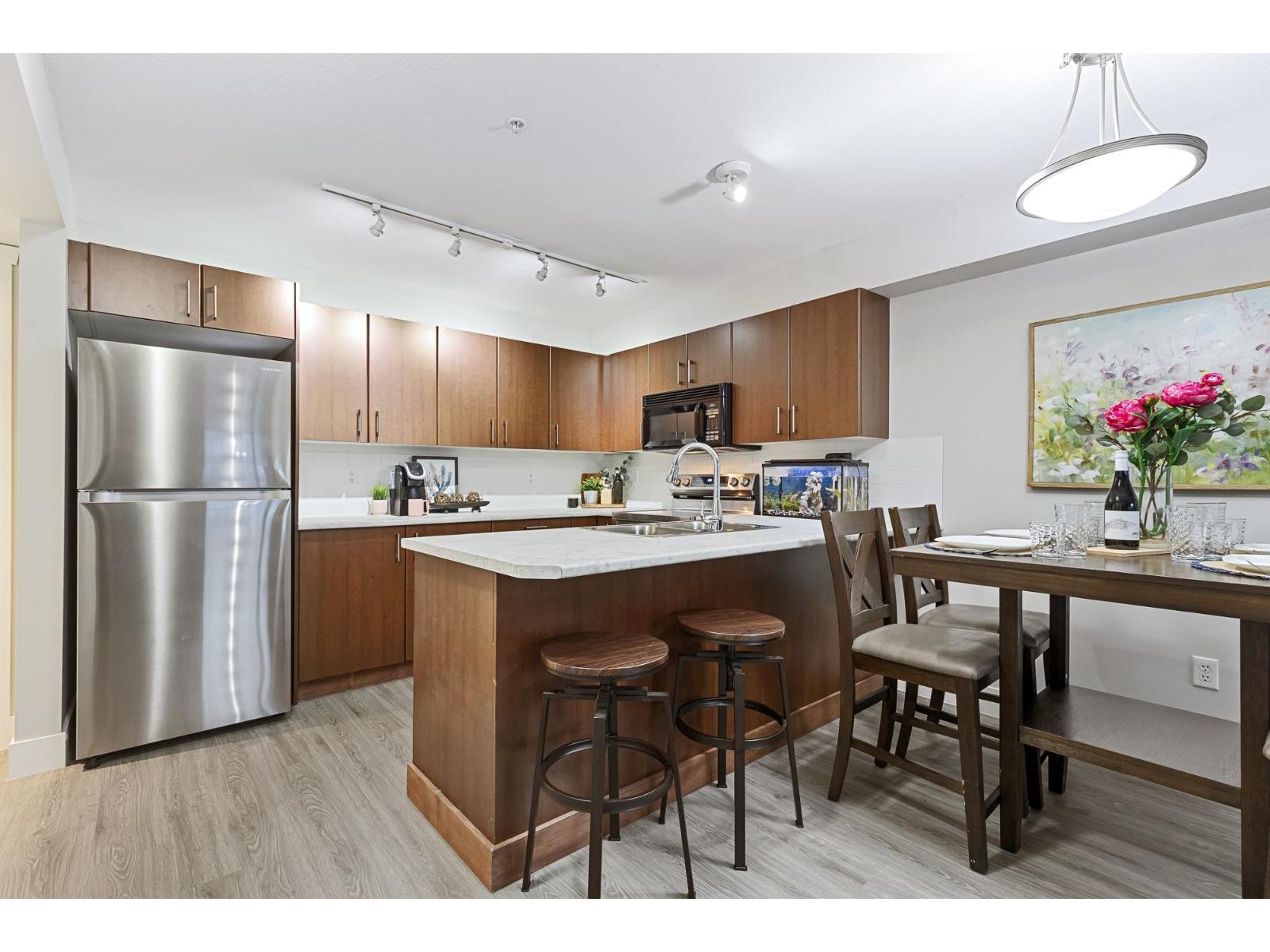 101 45555 YALE Road - photo 2