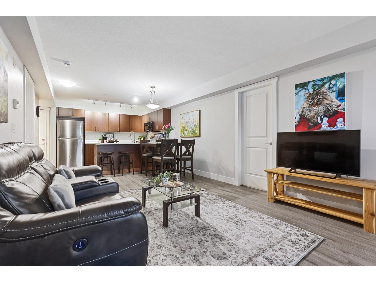 101 45555 YALE Road - main photo