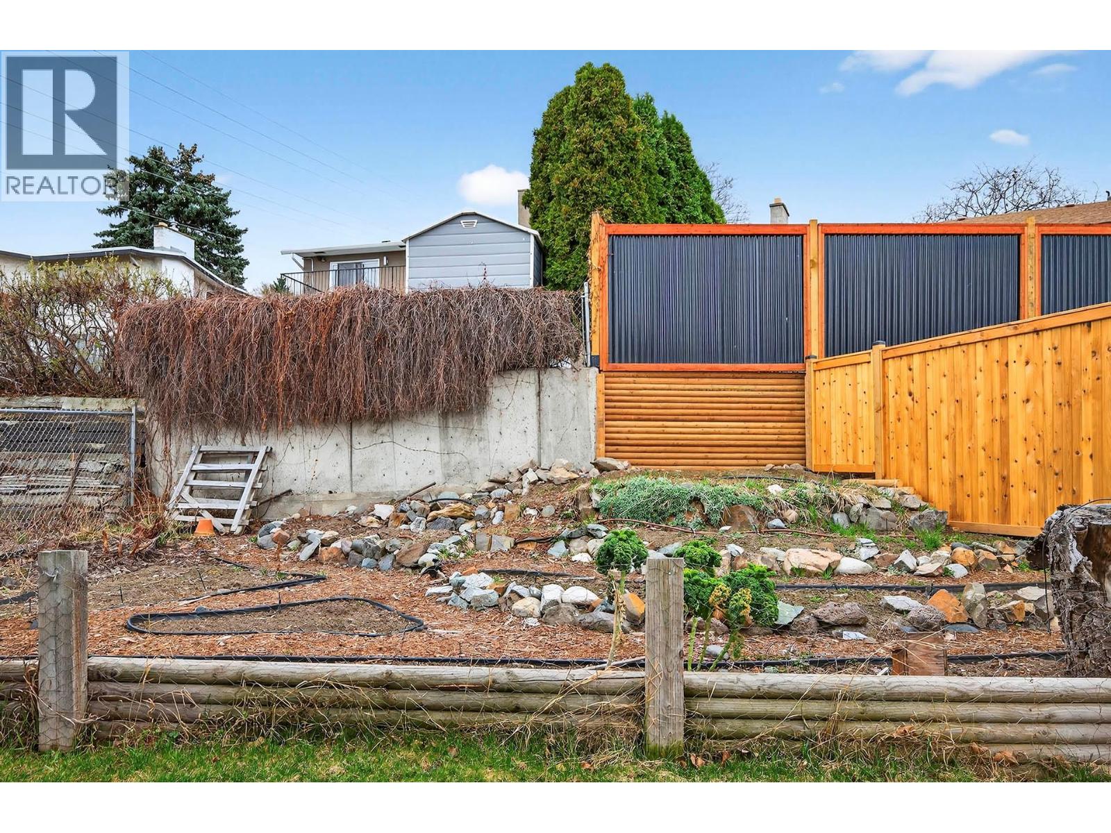 747 CHAPARRAL Place, Kamloops