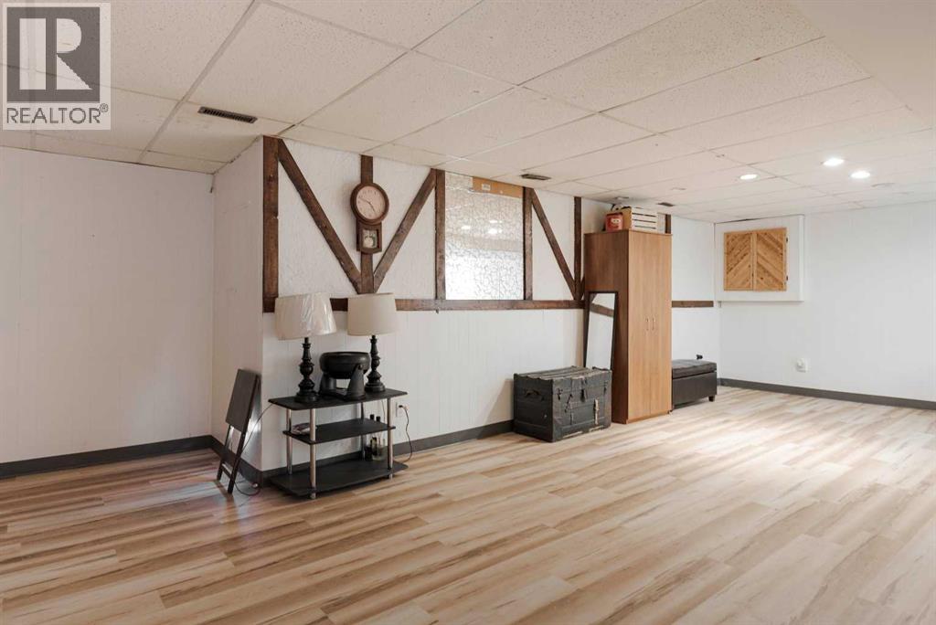 113 Deep Road, Fort McMurray