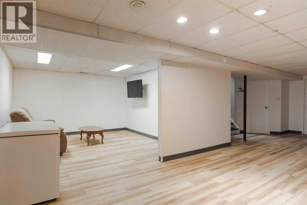 113 Deep Road, Fort McMurray