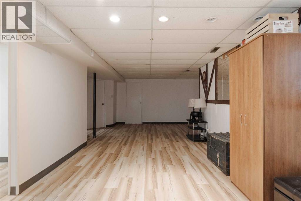 113 Deep Road, Fort McMurray