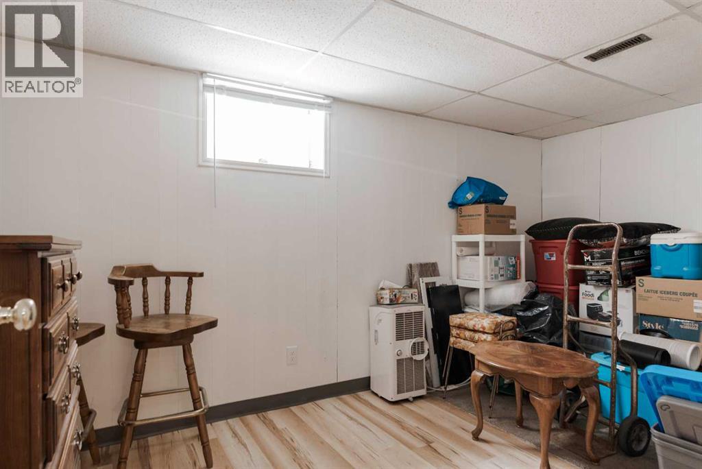 113 Deep Road, Fort McMurray