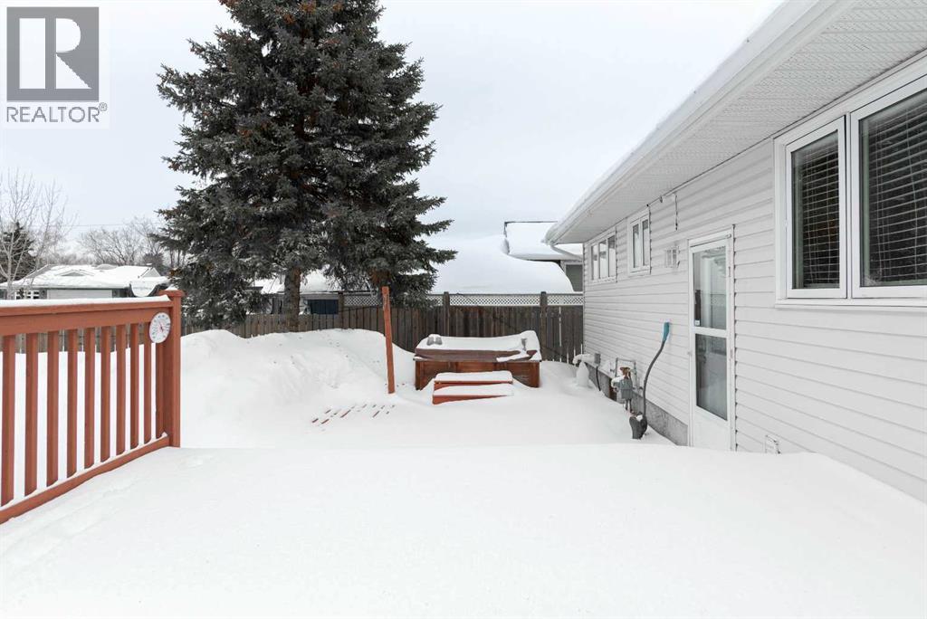 113 Deep Road, Fort McMurray