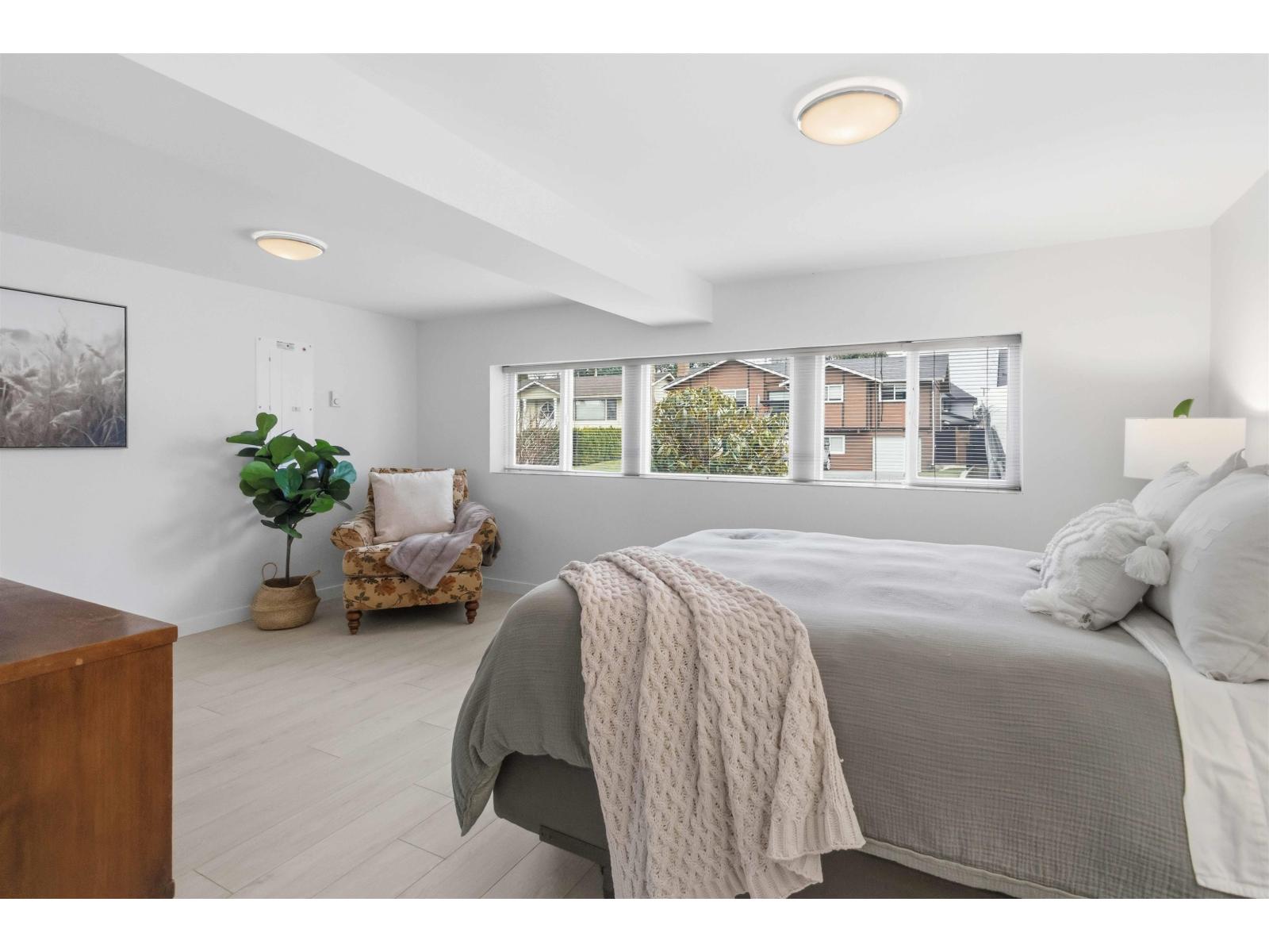 11895 82A Avenue, Delta