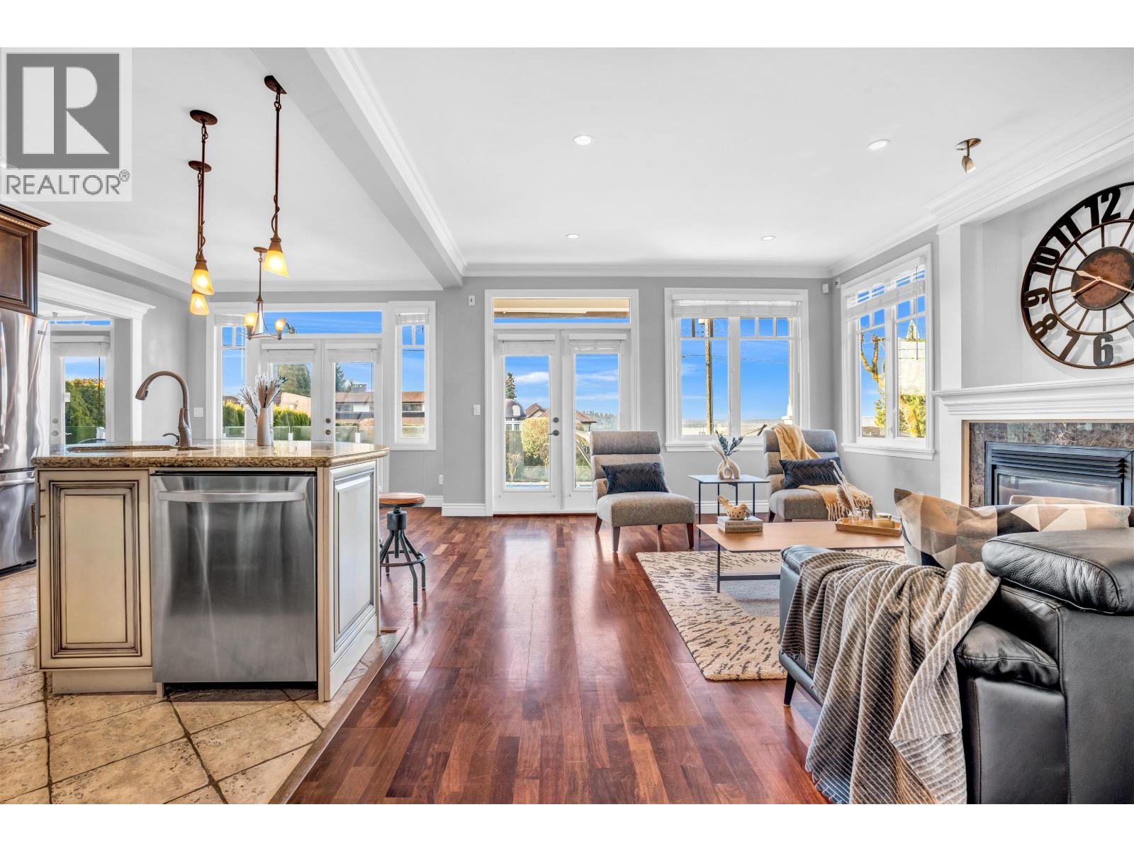 1197 FULTON AVENUE, West Vancouver