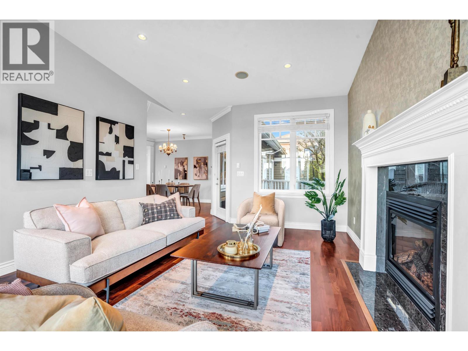 1197 FULTON AVENUE, West Vancouver