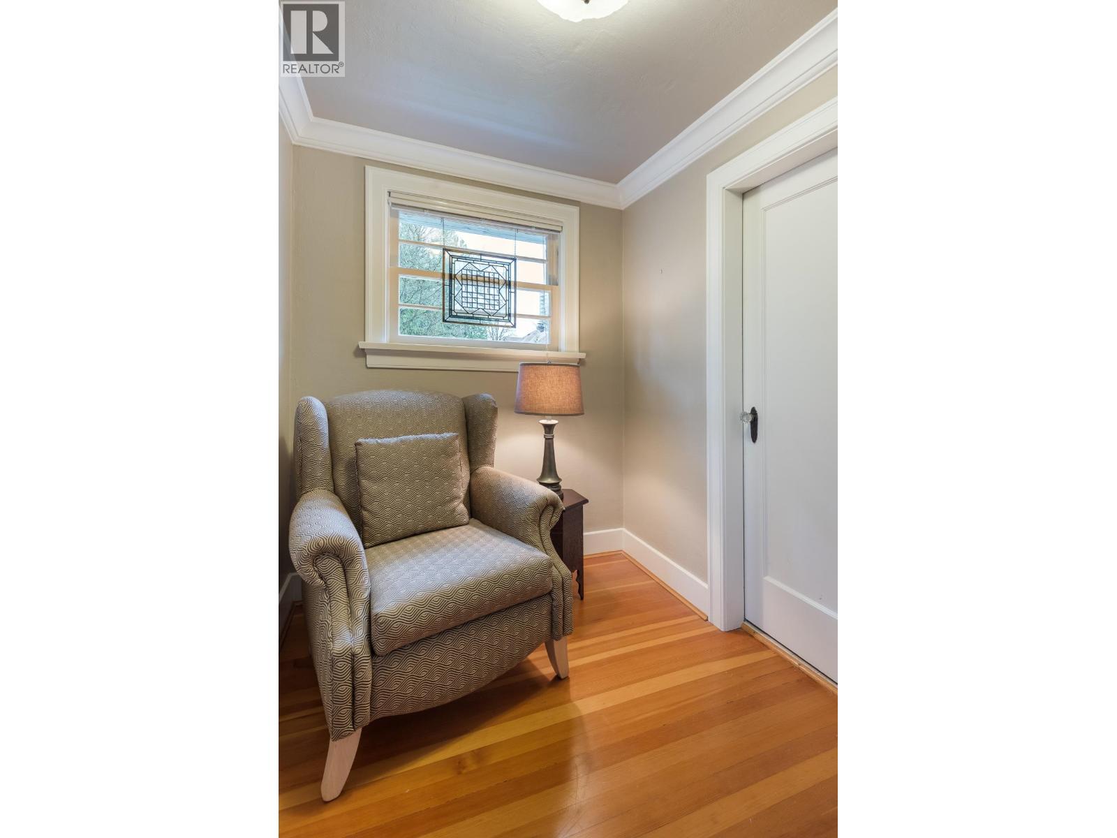 438 FOURTH STREET, New Westminster