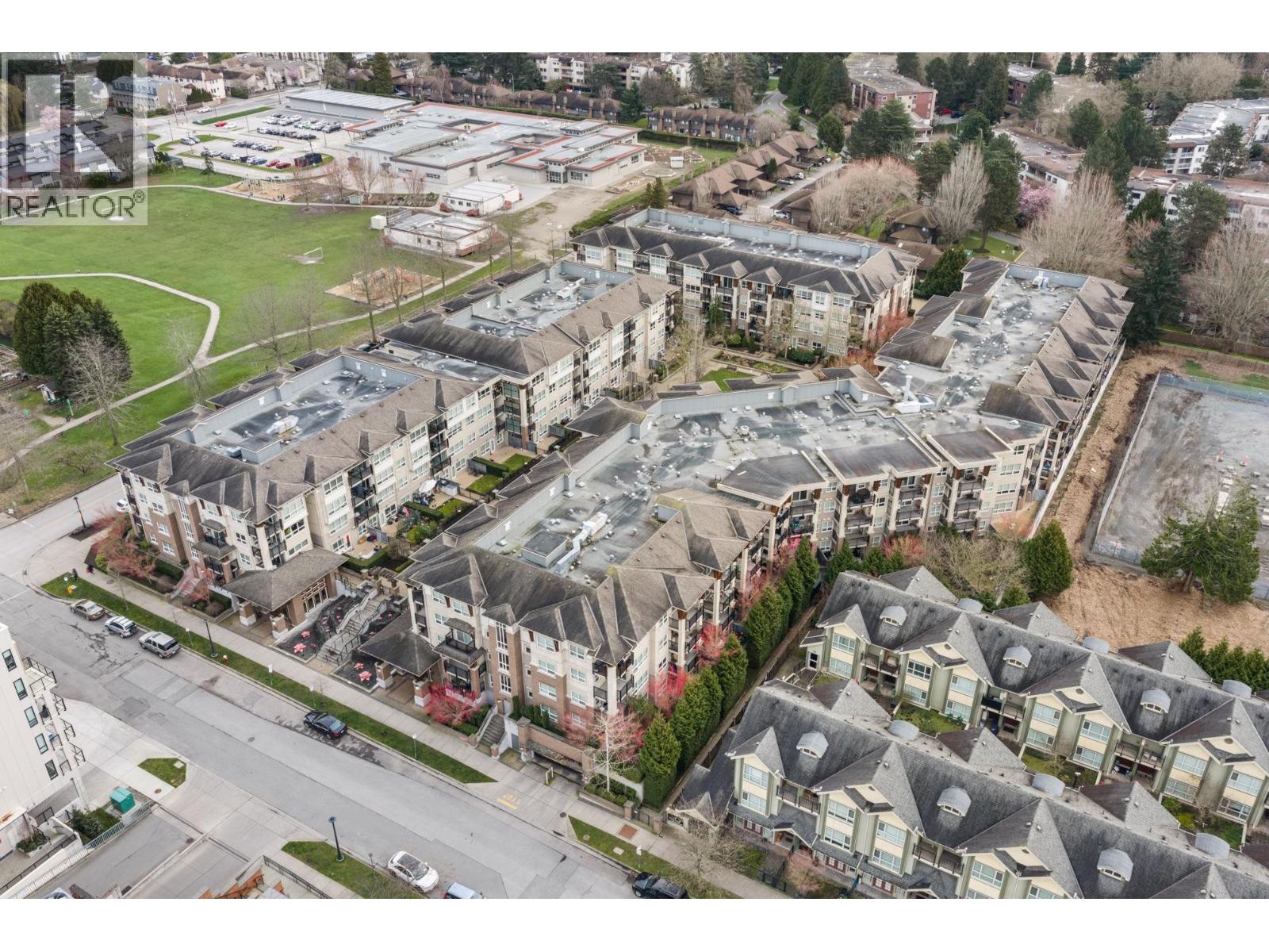 #307-6828 ECKERSLEY Road, Richmond