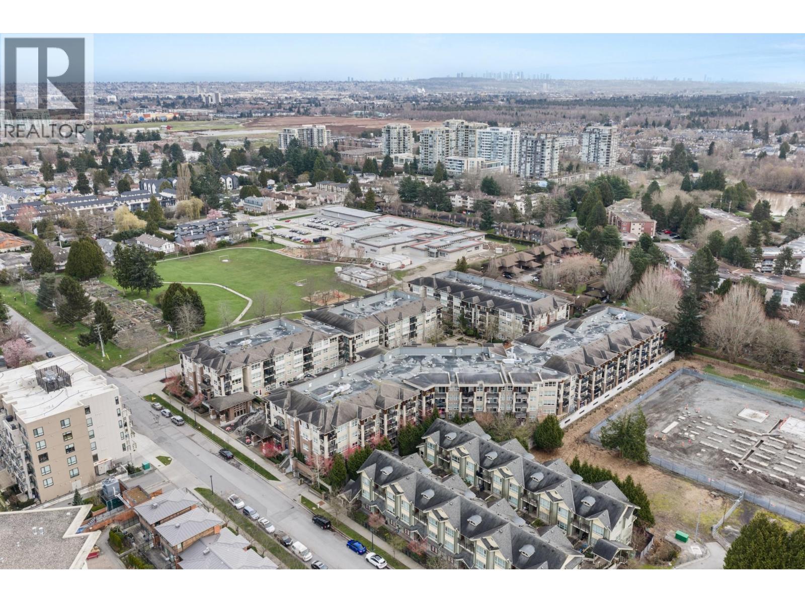 #307-6828 ECKERSLEY Road, Richmond