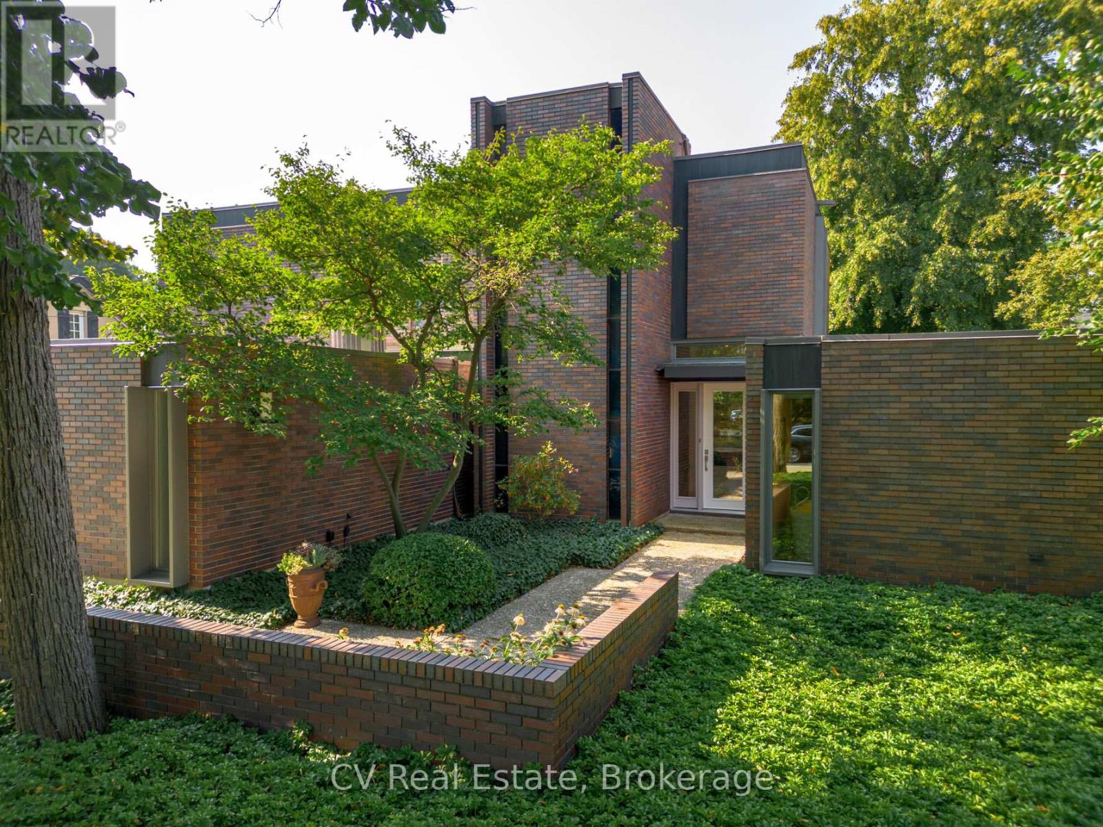31 AUCHMAR ROAD - 35