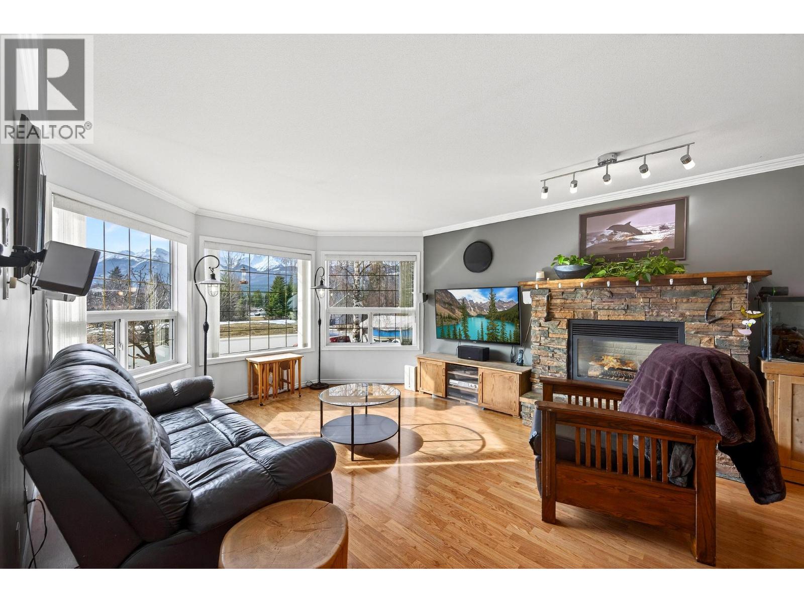 1505 Cedar Street, Golden