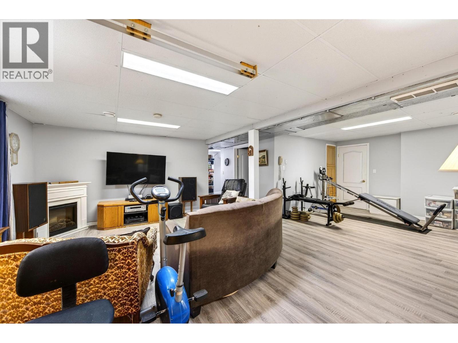 1505 Cedar Street, Golden