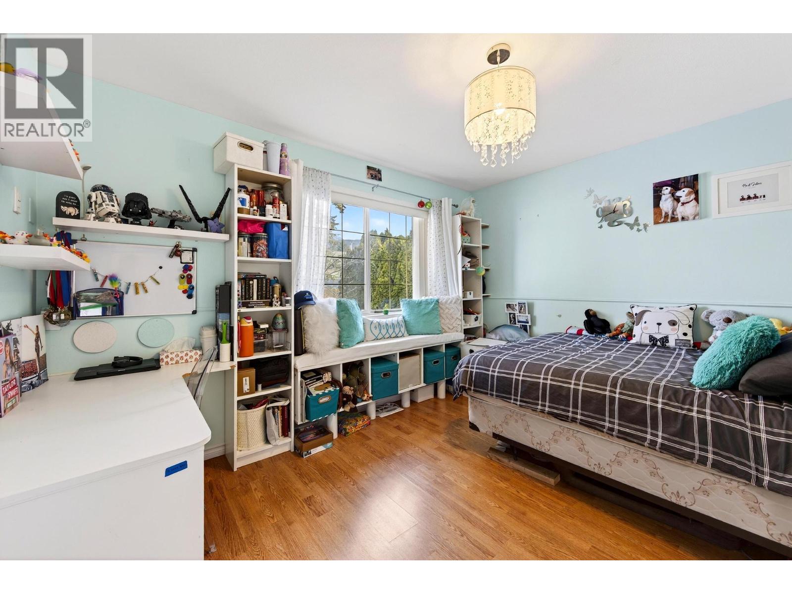 1505 Cedar Street, Golden