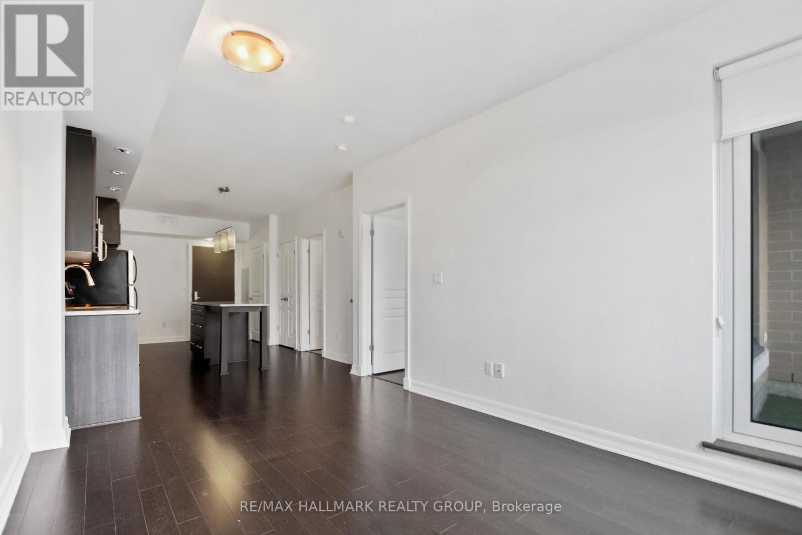 #814 238 BESSERER STREET - 19