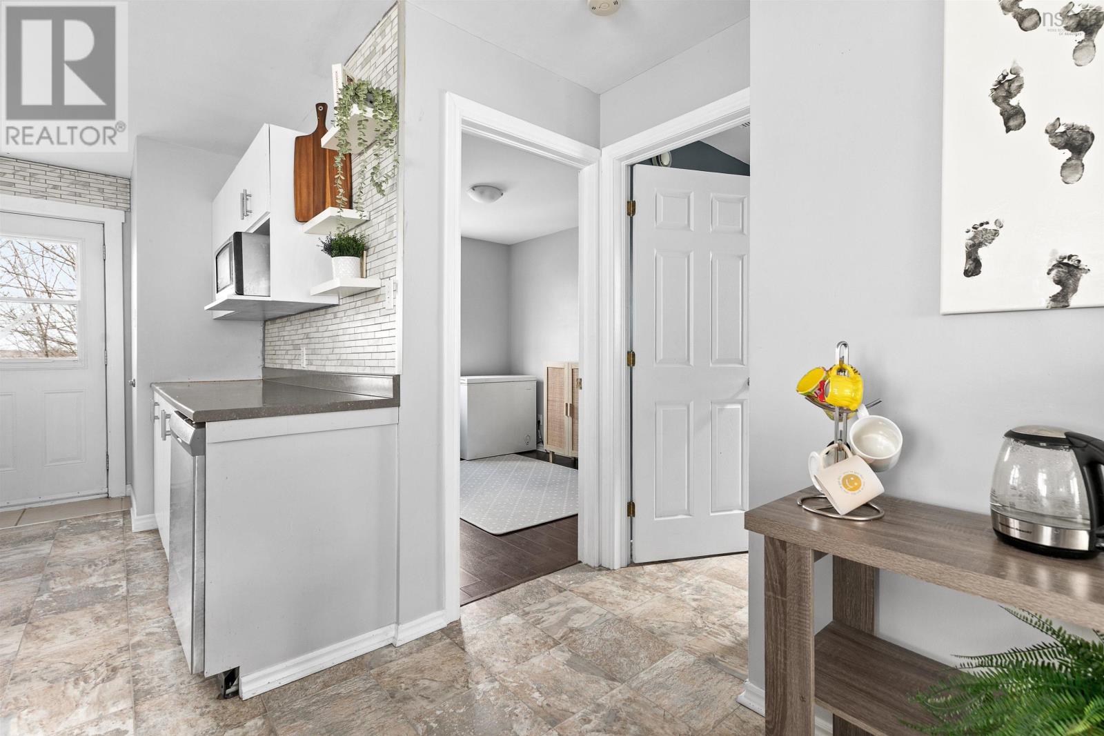 Property 41 of 44 of 60 Serocco Crescent